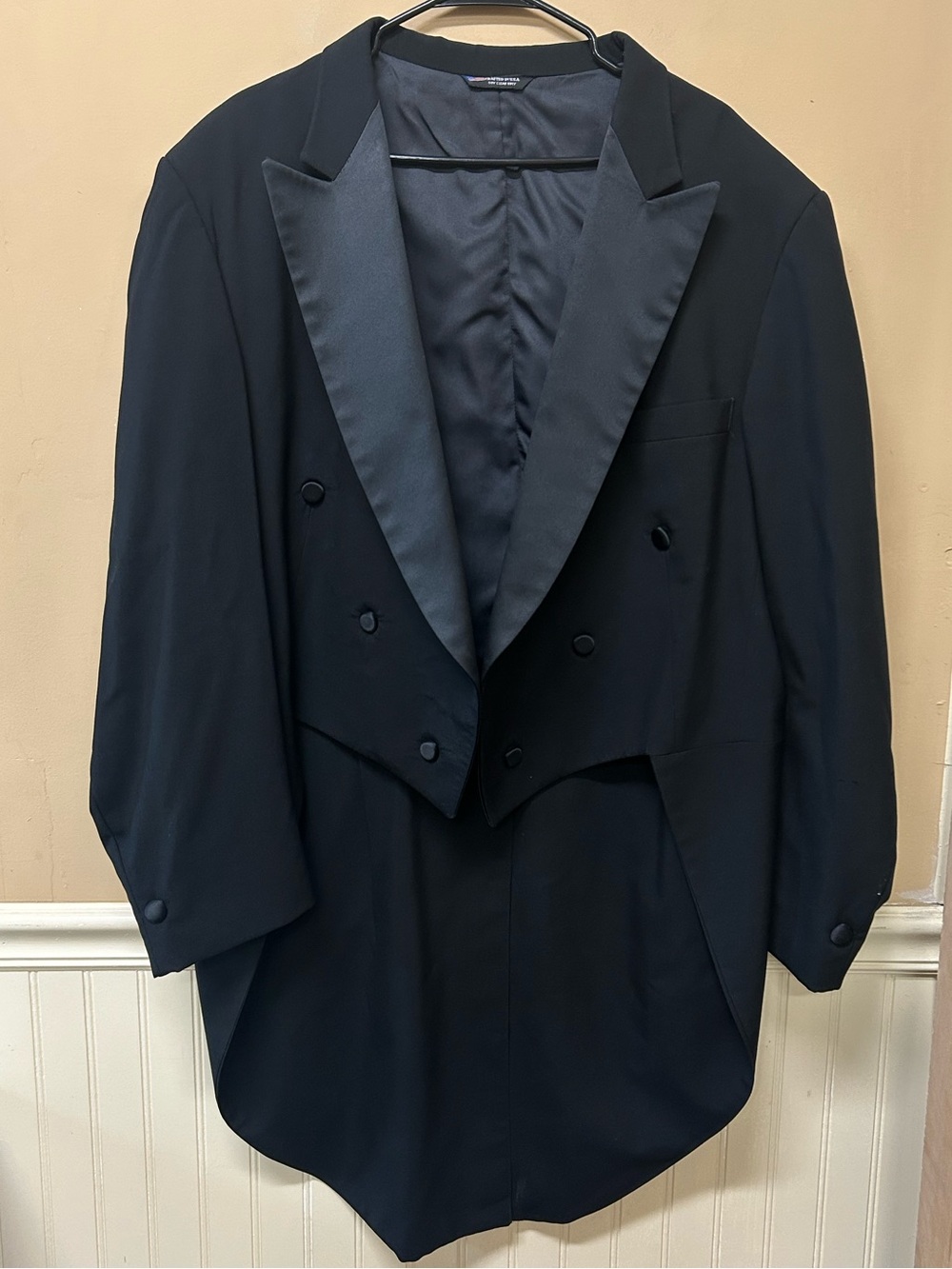Robert Wagner Collection by Raffinati Mens Black Tuxedo Jacket w/ Tails 54R